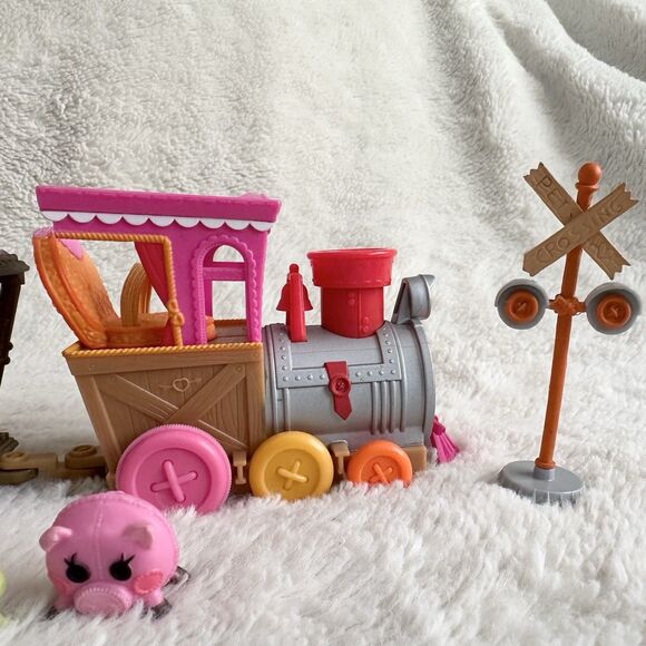 Mini Lalaloopsy Silly Fancy Pets Parade Train Motorized Toy Tested Works - Picture 2 of 8